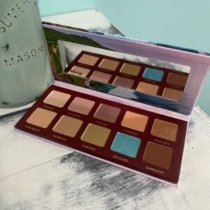 Wander Beauty Wanderess Escape Eyeshadow Palette